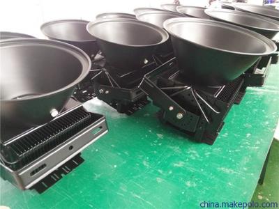 高品质工矿灯 LED300W工矿灯与防爆灯在加油站照明的应用优势